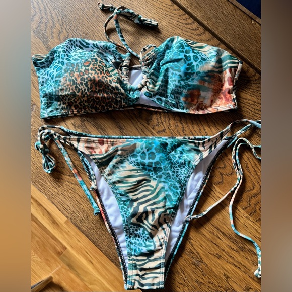 Leopard Zebra Print Bandeau Side Tie Bikini Set - Picture 2 of 8